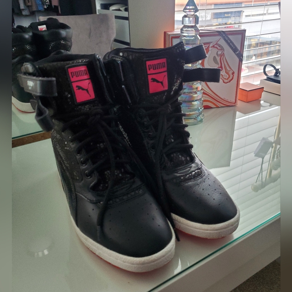 Puma Women's Black and Pink High-Top Sneakers Sz 10, Eu 41 EUC - Picture 5 of 9
